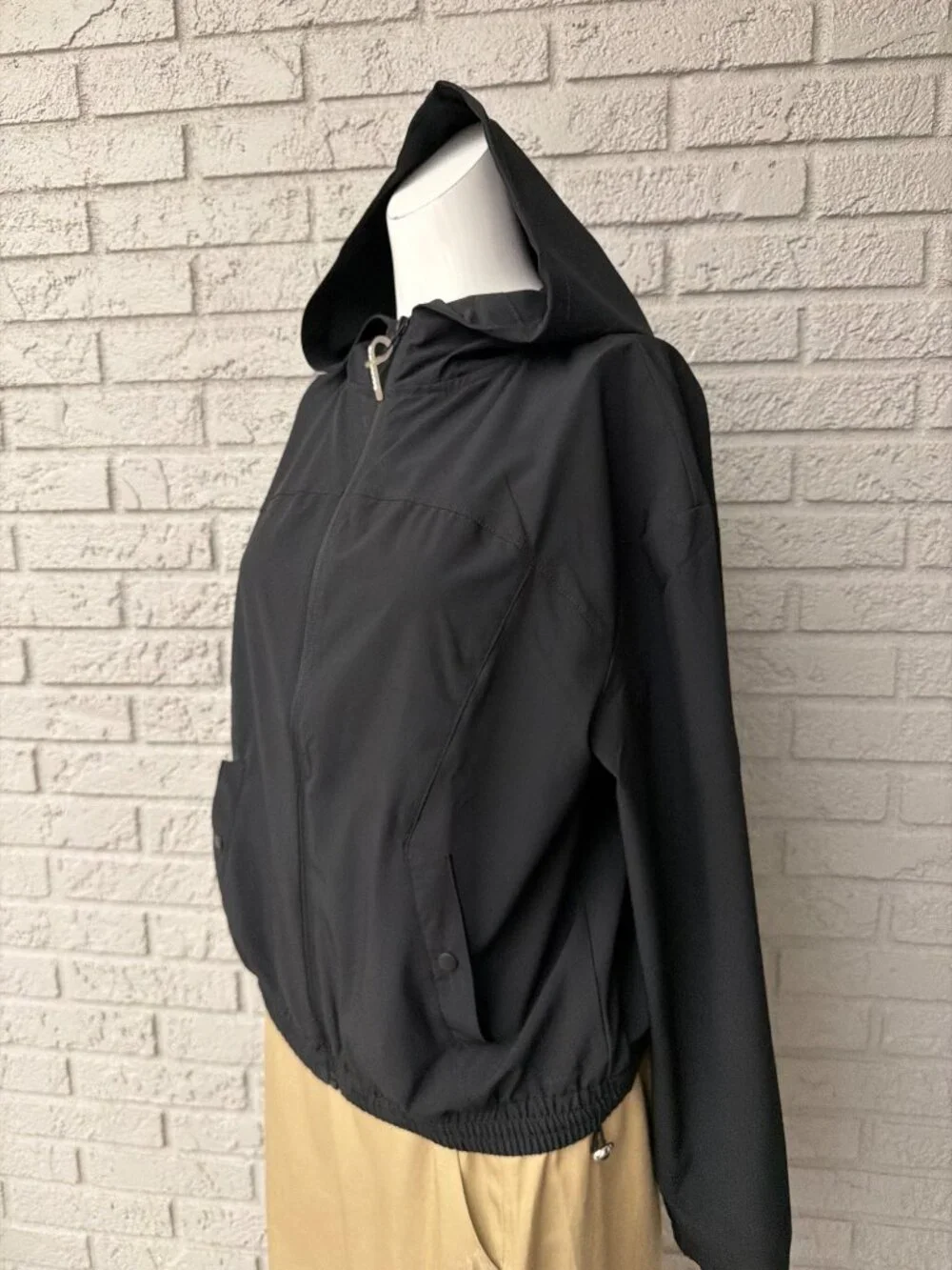 Bearpaw Outdoors Black Lightweight Zip-Up Hooded Jacket Size S - Picture 5 of 14